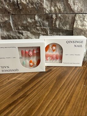 QINSINGE Nail Press-On Set in Pink, Orange & White 2 boxes new in box